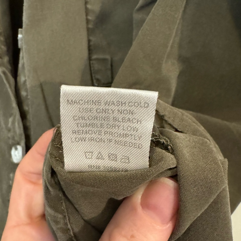Green button down - Picture 7 of 7